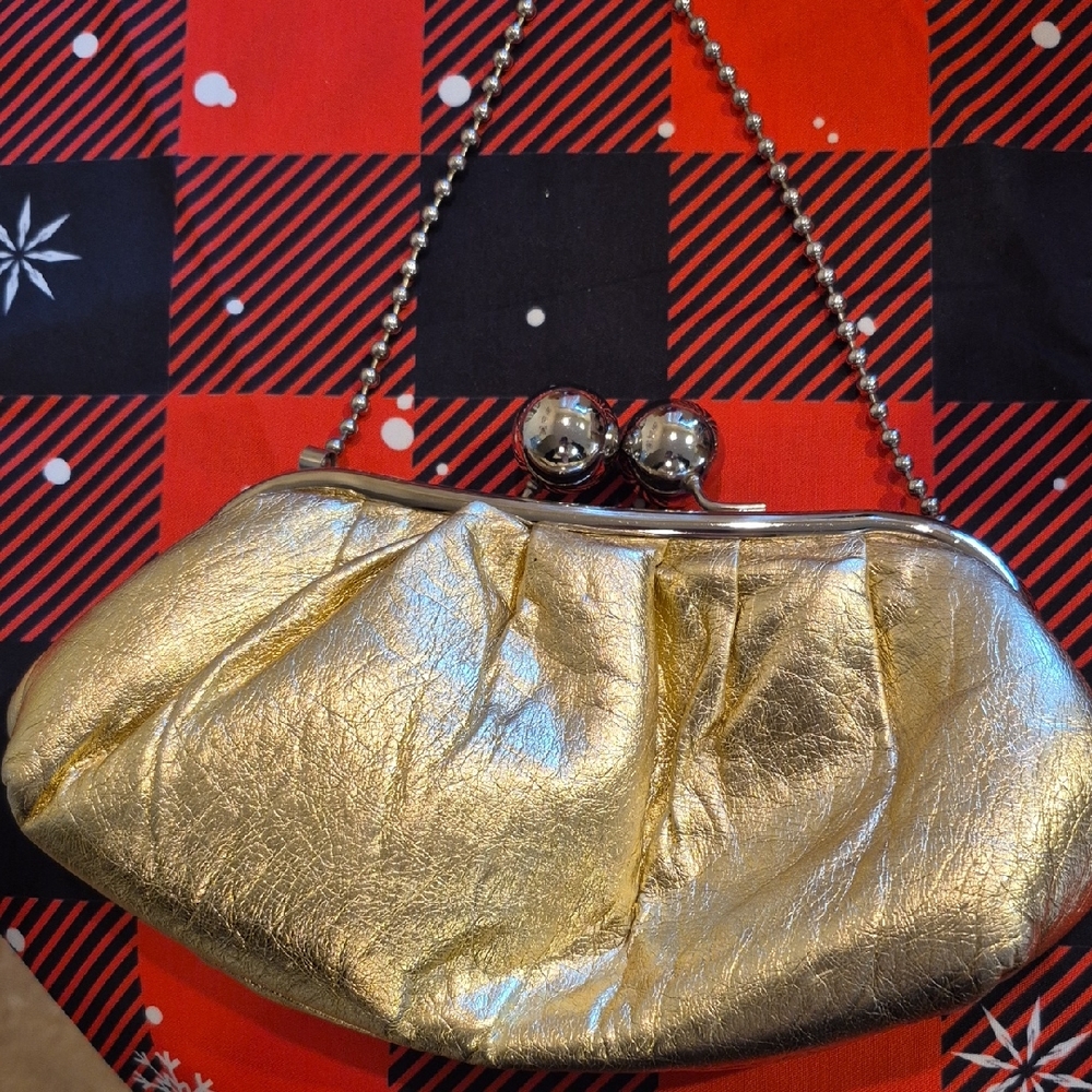 Vintage Metallic Gold Clutch with Chain